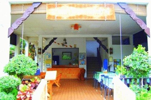 Lanna Thai Guesthouse Чиангмай Екстериор снимка